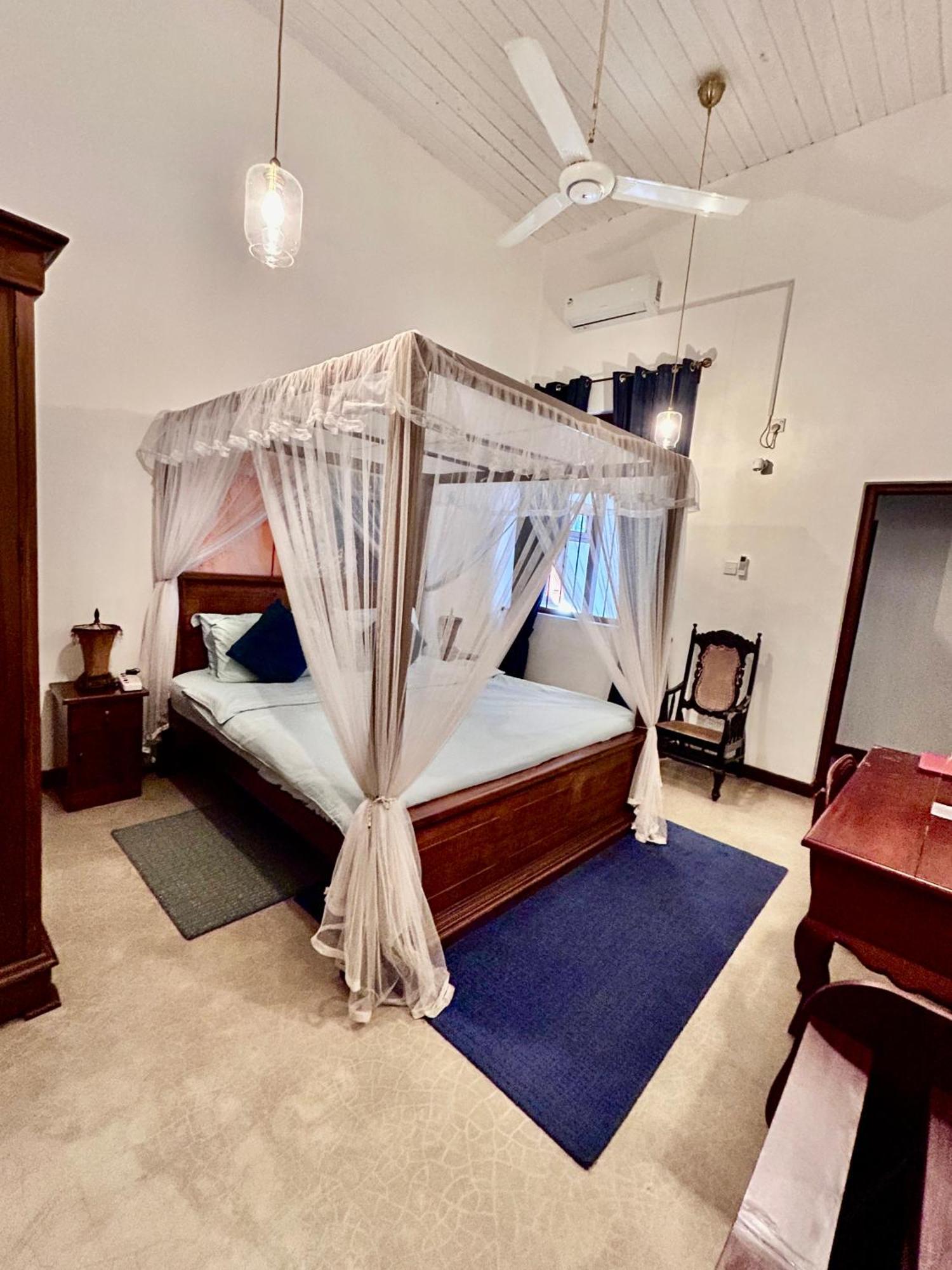 Colonial Residence แคนดี้ ภายนอก รูปภาพ